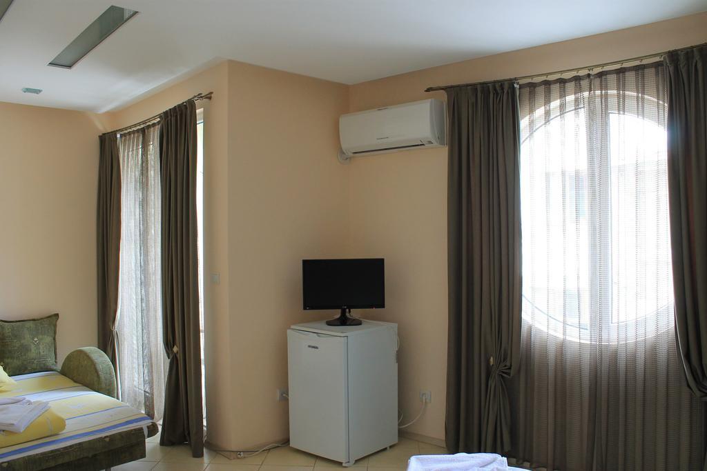 Stela Guest House ツァレヴォ エクステリア 写真